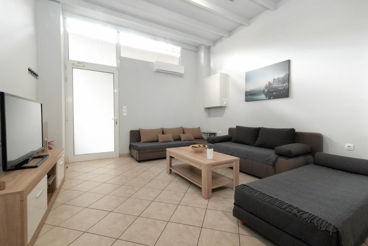 Spacious Apartment-600M From The Subway Atenas Exterior foto